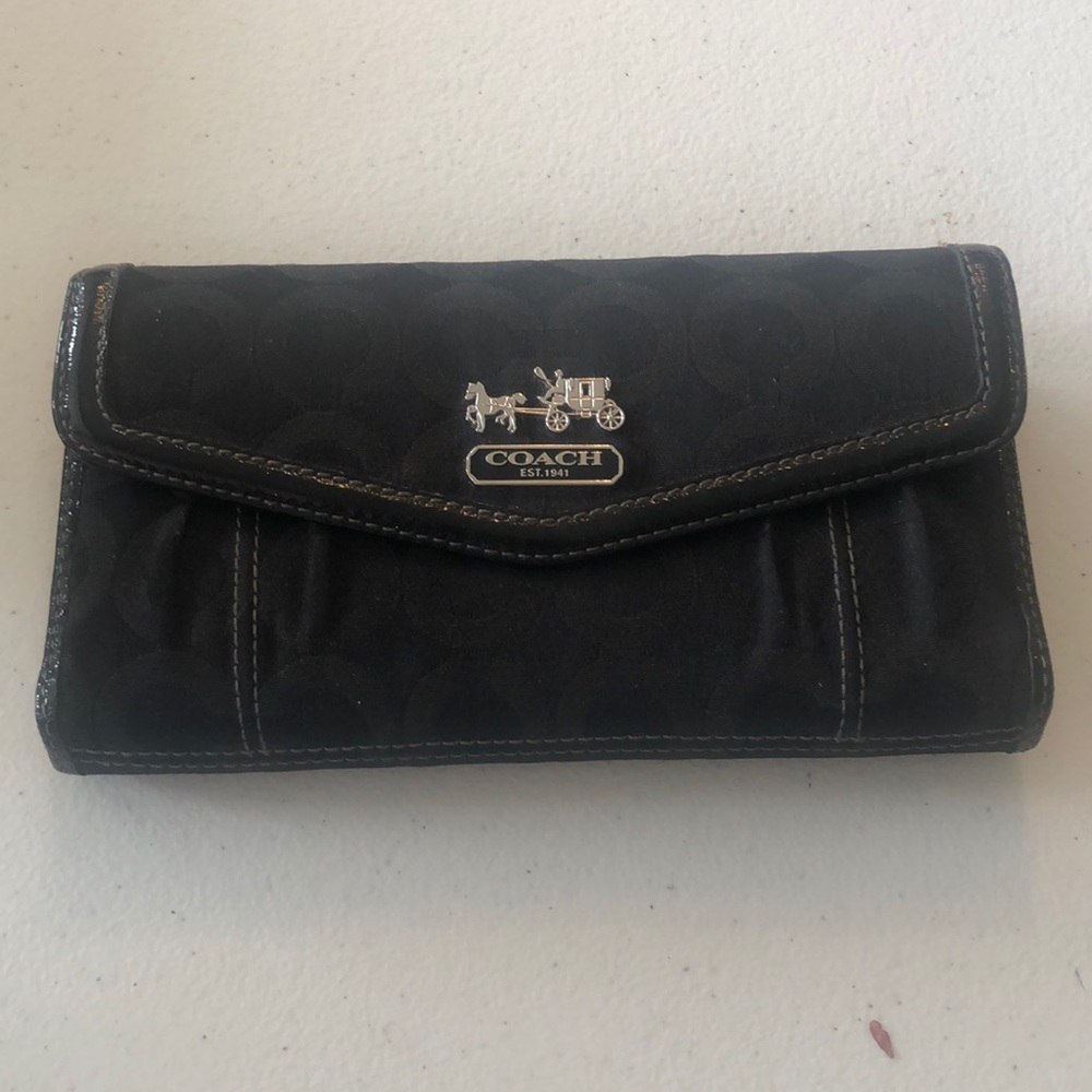 Coach wallet